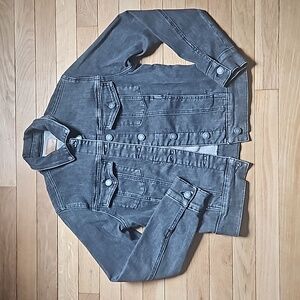 Judy Blue Denim Jacket Gray wash size S